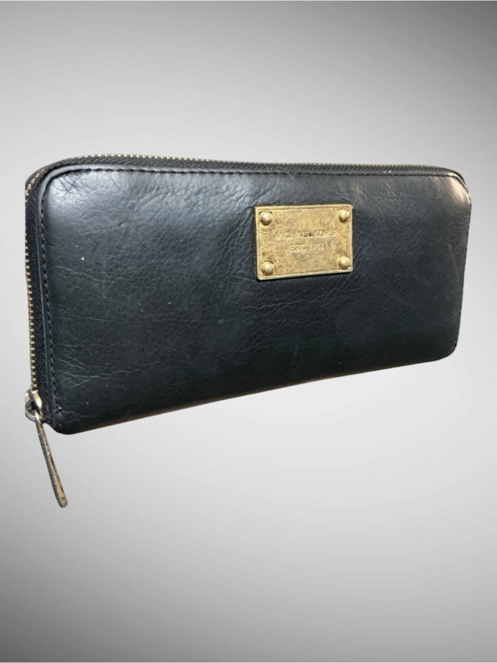 Michael Kors Black Leather Zip Around Wallet Gold Tone Logo Plate